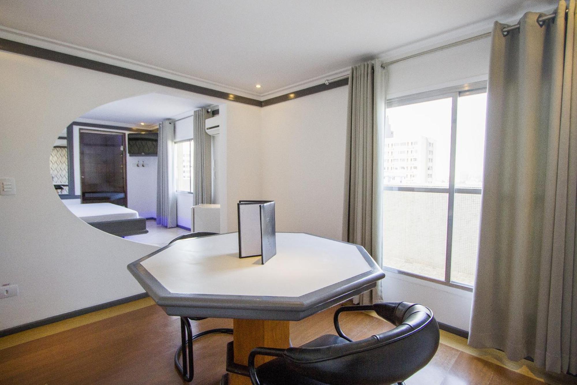 Caricia Hotel (Adults Only) Santos  Esterno foto